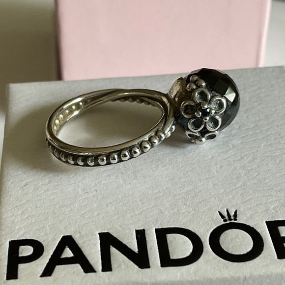 Pandora Black and Silver Ring - Picture 5 of 8